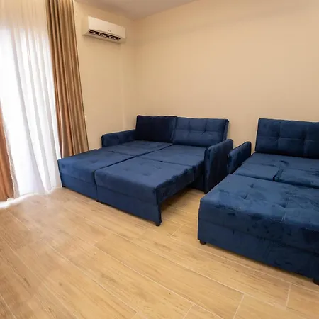 Alessio'S Seaside Apartment アパート ドゥラス